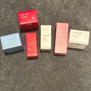 Medicube Skincare Set